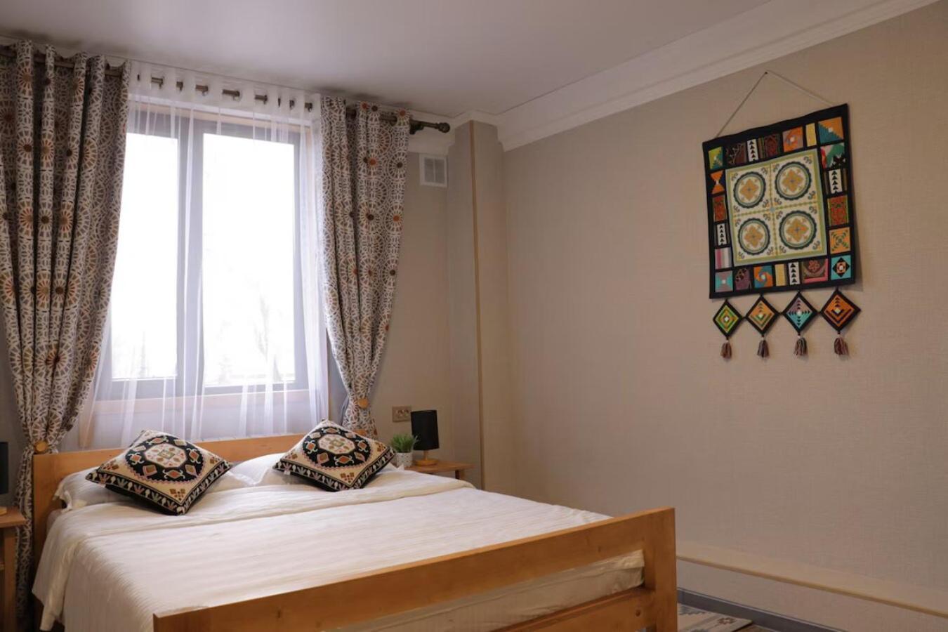 Salamat Hotel Biškek Exteriér fotografie