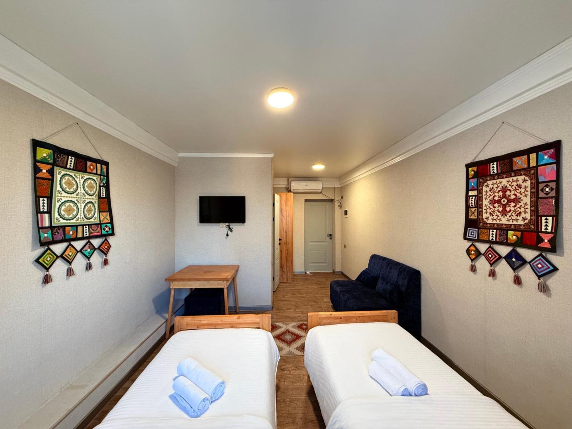 Salamat Hotel Biškek Exteriér fotografie