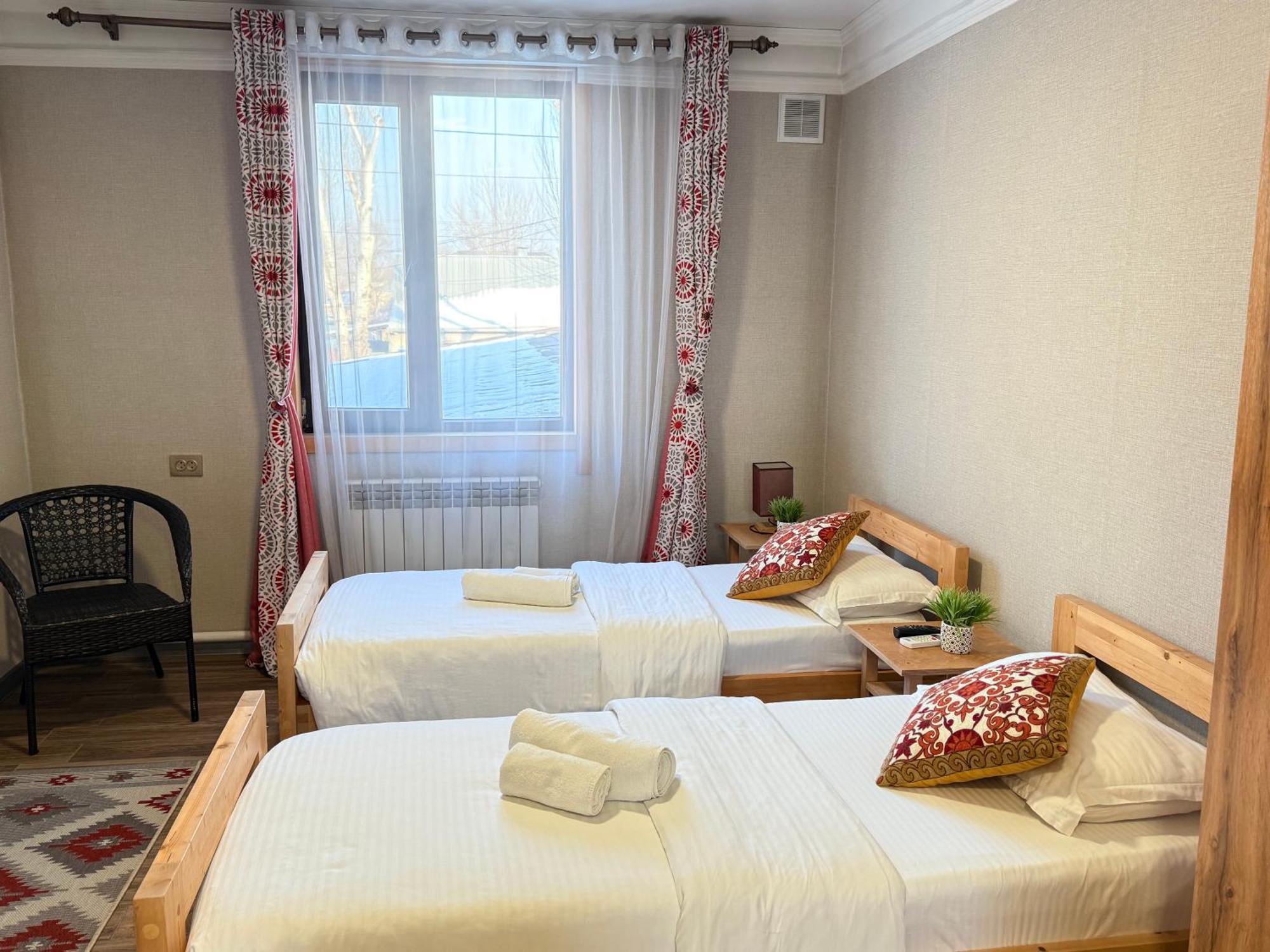 Salamat Hotel Biškek Exteriér fotografie