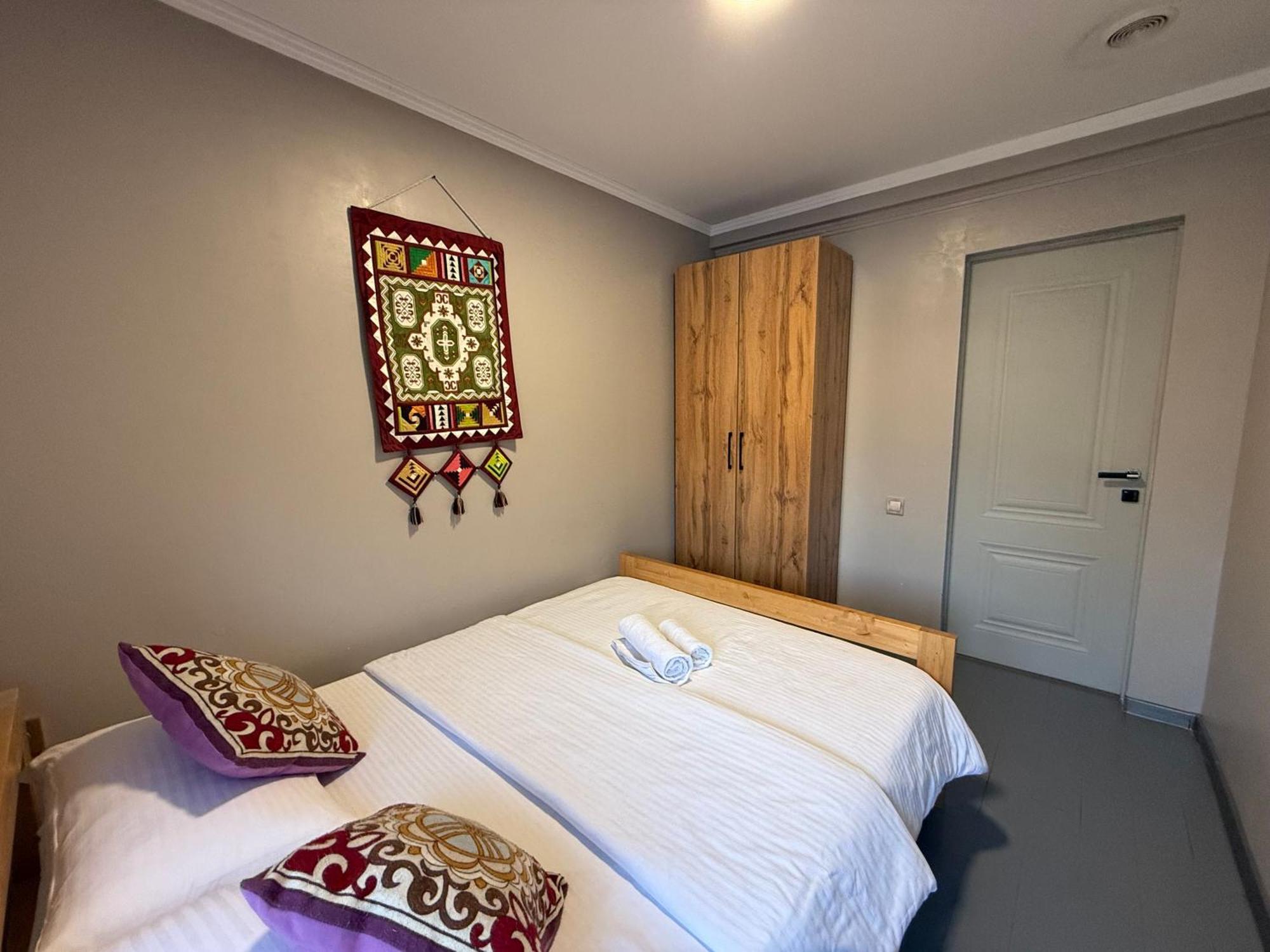 Salamat Hotel Biškek Exteriér fotografie