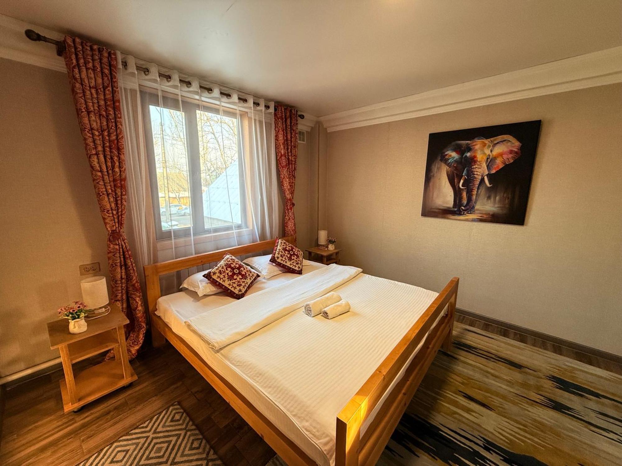 Salamat Hotel Biškek Exteriér fotografie